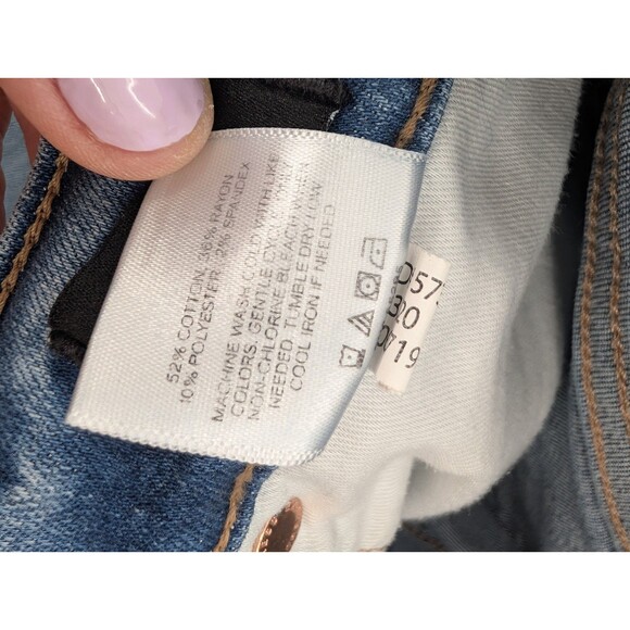 Express Light Wash Skinny Mid Rise Distressed Jeans 24/27.5 Size 0 - Picture 5 of 11